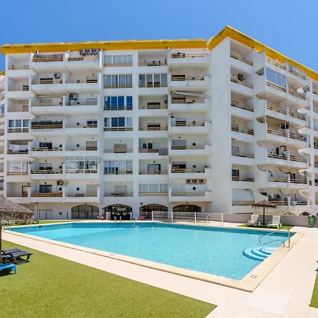 Casa Lume Stylish With Pool In * البوفيرا
